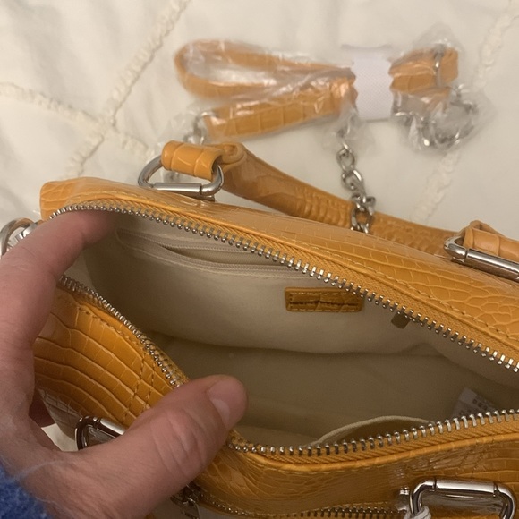 Urban Outfitters Crossbody Bag - Picture 9 of 10